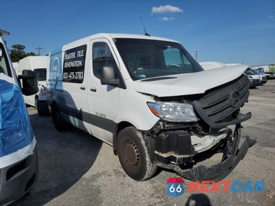 Czwarte zdjęcie samochodu z boku: 2023 MERCEDES-BENZ SPRINTER 2500 VIN:W1W4KBHY7PT136625 - miniatura