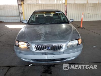 Piąte zdjęcie samochodu w środku: 2001 VOLVO V70 T5 TURBO VIN:YV1SW53D111026051 - miniatura