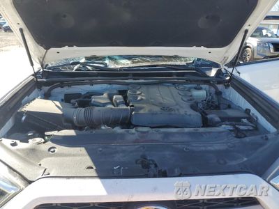 Zdjęcie 12 z 13 samochodu: 2015 TOYOTA 4RUNNER SR5/SR5 PREMIUM VIN:JTEBU5JR2F5224000 - miniatura