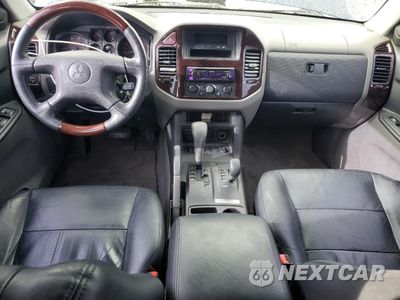 Zdjęcie 8 z 13 samochodu: 2002 MITSUBISHI MONTERO LIMITED VIN:JA4MW51R82J057774 - miniatura