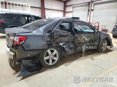 Trzecie zdjęcie samochodu z tyłu: 2014 TOYOTA CAMRY L VIN:4T1BF1FK7EU349965 - miniatura
