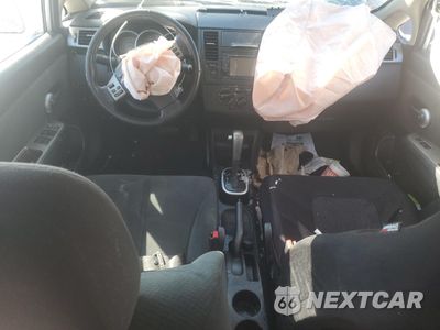 Zdjęcie 8 z 14 samochodu: 2012 NISSAN VERSA S VIN:3N1BC1CP6CK807606 - miniatura