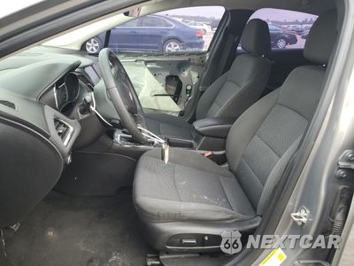 Zdjęcie 7 z 13 samochodu: 2018 CHEVROLET CRUZE LT VIN:1G1BE5SM2J7241843 - miniatura