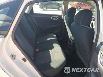 Zdjęcie 10 z 12 samochodu: 2014 NISSAN SENTRA S VIN:3N1AB7AP6EY328168 - miniatura