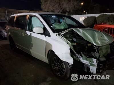 Czwarte zdjęcie samochodu z boku: 2018 DODGE GRAND CARAVAN GT VIN:2C4RDGEG8JR241824 - miniatura