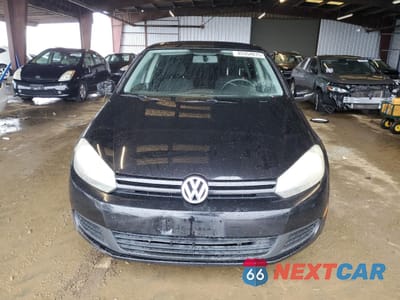 Piąte zdjęcie samochodu w środku: 2010 VOLKSWAGEN GOLF VIN:WVWDB7AJ1AW388852 - miniatura