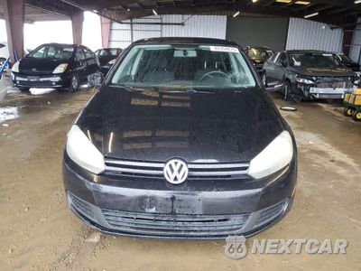 Piąte zdjęcie samochodu w środku: 2010 VOLKSWAGEN GOLF VIN:WVWDB7AJ1AW388852 - miniatura