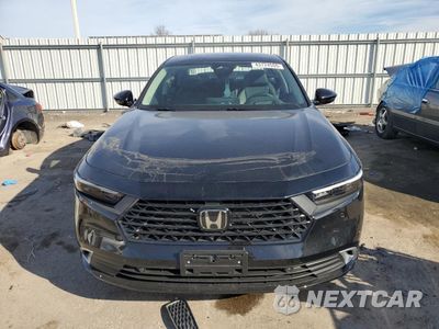 Piąte zdjęcie samochodu w środku: 2024 HONDA ACCORD TOURING HYBRID VIN:1HGCY2F89RA000229 - miniatura