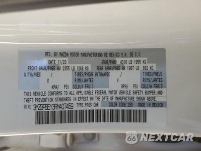 Zdjęcie 14 z 15 samochodu: 2024 MAZDA 3 PREMIUM PLUS VIN:3MZBPBEY3RM407459 - miniatura