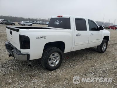 Trzecie zdjęcie samochodu z tyłu: 2011 CHEVROLET SILVERADO K1500 LT VIN:3GCPKSE37BG224534 - miniatura