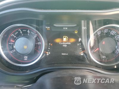 Zdjęcie 9 z 12 samochodu: 2017 DODGE CHALLENGER SXT VIN:2C3CDZAG6HH613494 - miniatura