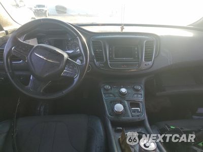 Zdjęcie 8 z 12 samochodu: 2015 CHRYSLER 200 S VIN:1C3CCCBB9FN738786 - miniatura