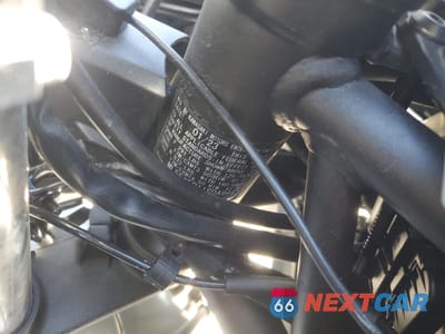 Zdjęcie 8 z 8 samochodu: 2023 KAWASAKI EX650 P VIN:ML5EXEP11PDA96427 - miniatura