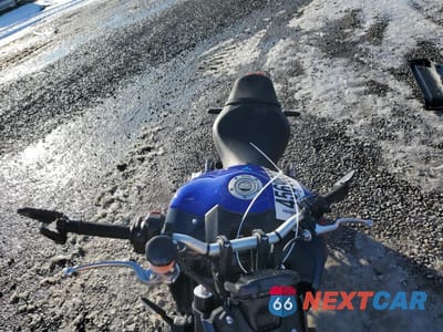Piąte zdjęcie samochodu w środku: 2023 YAMAHA MT09 VIN:JYARN71E1PA003789 - miniatura