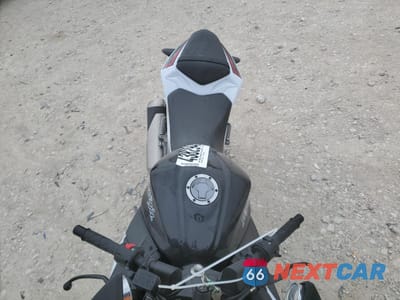 Piąte zdjęcie samochodu w środku: 2014 KAWASAKI EX300 B VIN:JKAEX8B12EDA08393 - miniatura