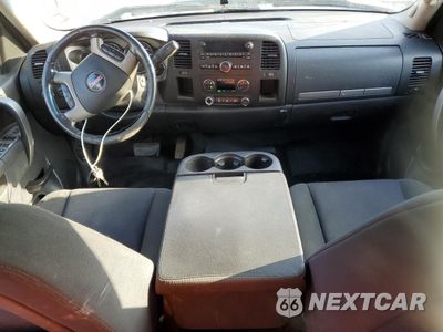 Zdjęcie 8 z 13 samochodu: 2011 GMC SIERRA C2500 SLE VIN:1GD210CL9BZ298618 - miniatura