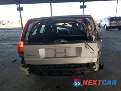 Zdjęcie 6 z 13 samochodu: 2001 VOLVO V70 T5 TURBO VIN:YV1SW53D111026051 - miniatura