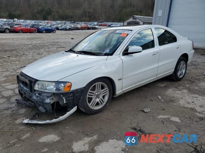 2005 VOLVO S60 2.5T YV1RS592452475644 - główne zdjęcie licytacji z USA - miniatura