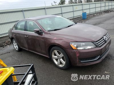 Czwarte zdjęcie samochodu z boku: 2013 VOLKSWAGEN PASSAT SE VIN:1VWBP7A30DC059637 - miniatura