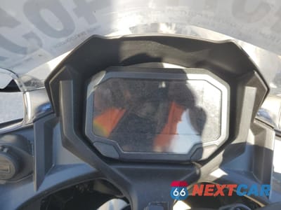 Zdjęcie 7 z 8 samochodu: 2023 KAWASAKI EX650 P VIN:ML5EXEP11PDA96427 - miniatura