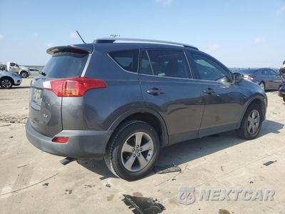 Trzecie zdjęcie samochodu z tyłu: 2015 TOYOTA RAV4 XLE VIN:JTMWFREV8FJ059981 - miniatura