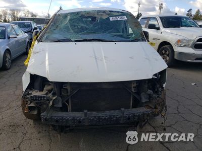 Piąte zdjęcie samochodu w środku: 2019 DODGE GRAND CARAVAN SE VIN:2C7WDGBGXKR538539 - miniatura
