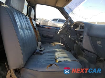 Zdjęcie 10 z 14 samochodu: 1992 TOYOTA PICKUP 1/2 TON SHORT WHEELBASE VIN:JT4RN81A6N0088803 - miniatura