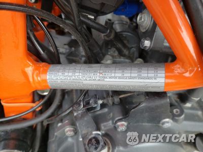 Zdjęcie 9 z 9 samochodu: 2024 KTM 390 RC VIN:MD2JYJ408RN209512 - miniatura