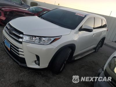 2019 TOYOTA HIGHLANDER SE 5TDKZRFH5KS301184 - główne zdjęcie licytacji z USA - miniatura
