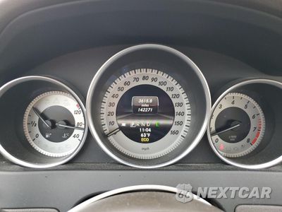 Zdjęcie 9 z 14 samochodu: 2013 MERCEDES-BENZ C 300 4MATIC VIN:WDDGF8AB9DR253286 - miniatura
