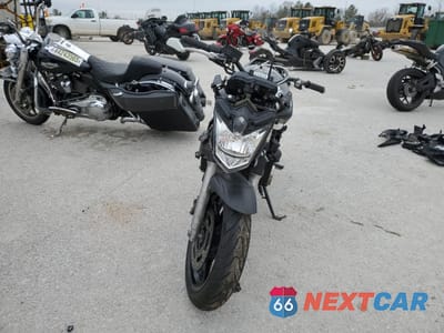 Drugie zdjęcie samochodu z przodu: 2009 YAMAHA FZ6 R VIN:JYARJ18E39A000846 - miniatura