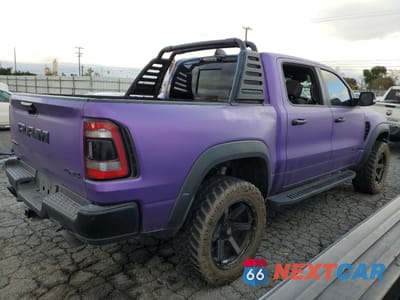 Trzecie zdjęcie samochodu z tyłu: 2021 RAM 1500 TRX VIN:1C6SRFU90MN902187 - miniatura