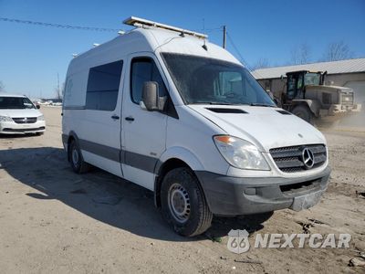 Czwarte zdjęcie samochodu z boku: 2011 MERCEDES-BENZ SPRINTER 2500 VIN:WD3PE7CC0B5524327 - miniatura