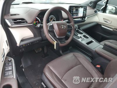 Zdjęcie 8 z 14 samochodu: 2024 TOYOTA SIENNA LIMITED VIN:5TDERKEC5RS220903 - miniatura