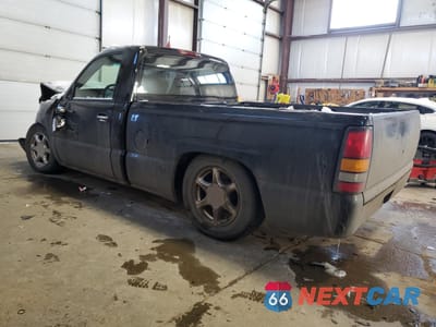 Drugie zdjęcie samochodu z przodu: 2000 GMC NEW SIERRA C1500 VIN:1GTEC14T7YZ242573 - miniatura