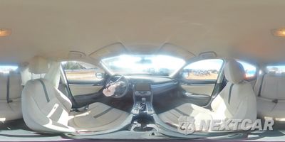 Zdjęcie 13 z 14 samochodu: 2016 HONDA CIVIC LX VIN:19XFC2F50GE053105 - miniatura