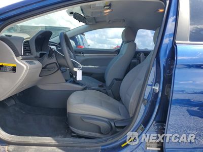 Zdjęcie 7 z 13 samochodu: 2017 HYUNDAI ELANTRA SE VIN:5NPD84LFXHH053997 - miniatura