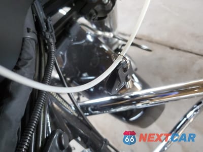 Zdjęcie 8 z 10 samochodu: 2019 HARLEY-DAVIDSON FLHX VIN:1HD1KBC31KB626484 - miniatura