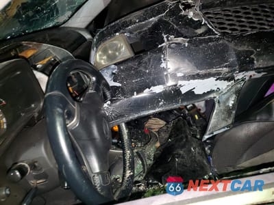 Zdjęcie 7 z 11 samochodu: 2001 LEXUS IS 300 VIN:JTHBD182210030688 - miniatura