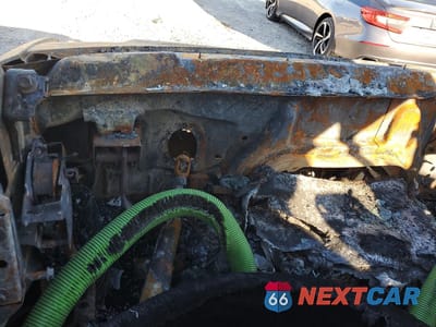 Zdjęcie 9 z 11 samochodu: 2004 CHEVROLET EXPRESS G3500 VIN:1GCHG39UX41220770 - miniatura