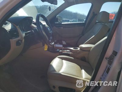 Zdjęcie 7 z 13 samochodu: 2013 BMW X1 SDRIVE28I VIN:WBAVM1C57DVW45046 - miniatura