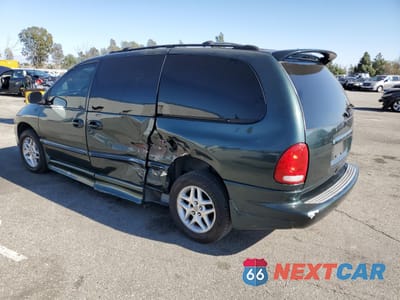Drugie zdjęcie samochodu z przodu: 2000 DODGE GRAND CARAVAN SE VIN:1B4GP44R2YB714834 - miniatura