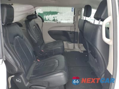 Zdjęcie 11 z 13 samochodu: 2019 CHRYSLER PACIFICA TOURING L VIN:2C4RC1BG5KR650420 - miniatura