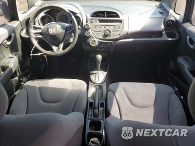 Zdjęcie 8 z 12 samochodu: 2011 HONDA FIT VIN:JHMGE8H38BC012233 - miniatura