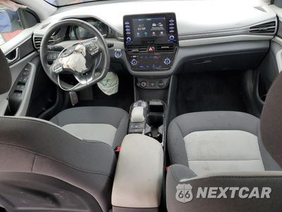 Zdjęcie 8 z 15 samochodu: 2020 HYUNDAI IONIQ SE VIN:KMHC75LJ6LU060450 - miniatura