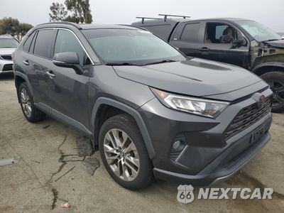 Czwarte zdjęcie samochodu z boku: 2019 TOYOTA RAV4 LIMITED VIN:2T3N1RFV4KC012694 - miniatura