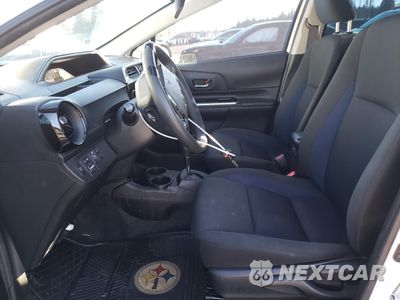 Zdjęcie 7 z 12 samochodu: 2018 TOYOTA PRIUS C VIN:JTDKDTB39J1617043 - miniatura
