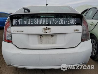 Zdjęcie 6 z 13 samochodu: 2013 TOYOTA PRIUS VIN:JTDKN3DU1D1630666 - miniatura