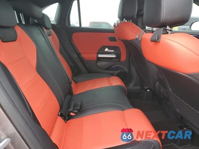 Zdjęcie 11 z 14 samochodu: 2024 MERCEDES-BENZ GLA 35 AMG VIN:W1N4N5BB8RJ576272 - miniatura