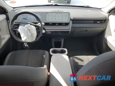 Zdjęcie 8 z 14 samochodu: 2022 HYUNDAI IONIQ 5 SEL VIN:KM8KN4AE1NU107629 - miniatura
